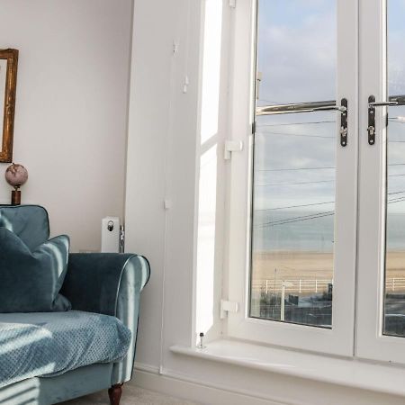 Beach House Rhôs-on-Sea Esterno foto