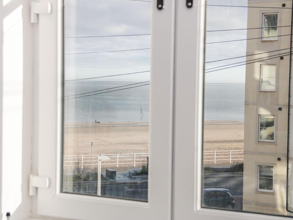 Beach House Rhôs-on-Sea Esterno foto